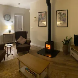 bar-lodge-at-broxa.yorkshirehotels.net/
